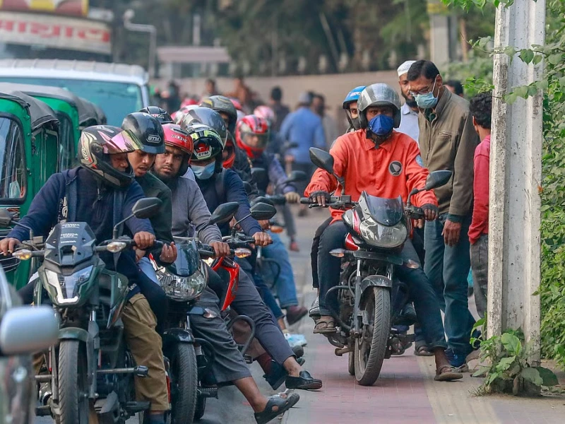 51pc Motorcycles Run Above Speed Limit in Dhaka: Survey