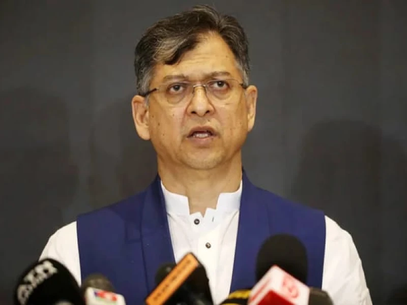 অসাংবিধানিক আবদার মেনে জাতিকে সংকটে ফেলা যাবে না: সালাহউদ্দিন