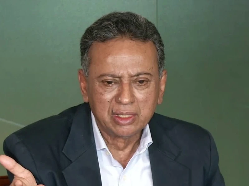 Return to Democracy Key to Stability: Amir Khosru