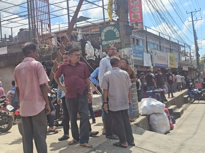 খাগড়াছড়িতে ১৪৪ ধারা বহাল, ভোগান্তিতে পর্যটকরা