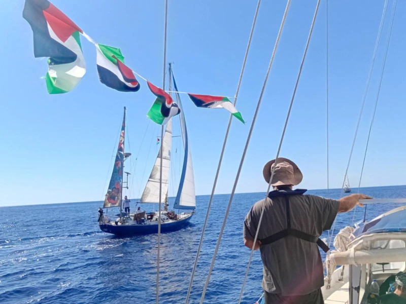 Israeli forces intercept Gaza-bound flotilla