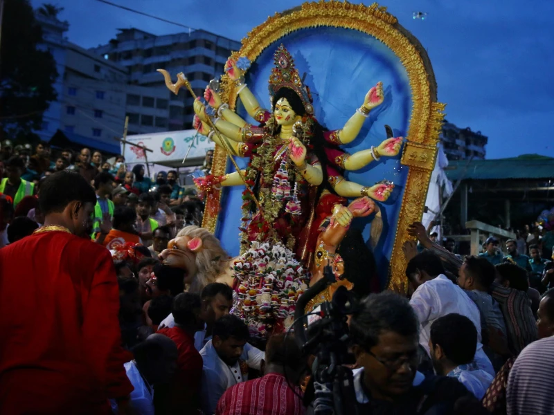 Different emotions at Cox’s Bazar as Bijoya ends with prayers for Palestine