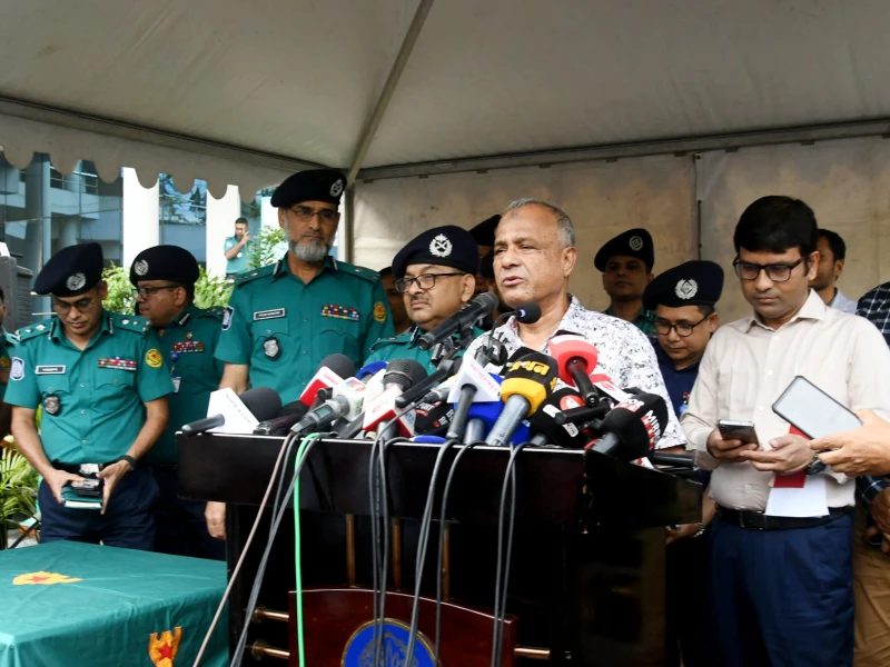 জনগণ নির্বাচনমুখী হলে কেউ আটকাতে পারবে না: স্বরাষ্ট্র উপদেষ্টা