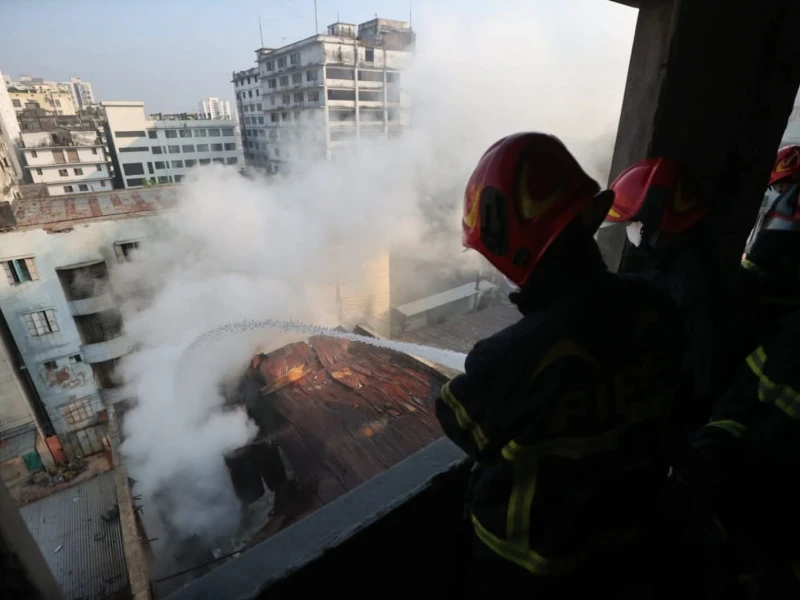16 Killed in Mirpur Fire Died from Burns, Not Toxic Gas: DMCH