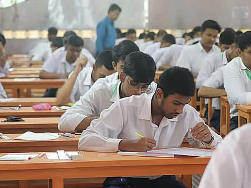 ২১ বছরে সর্বনিম্ন পাসের হার এইচএসসিতে