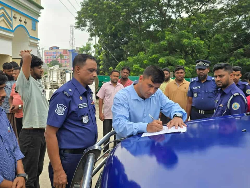 কুয়াকাটা হোটেলে জোরপূর্বক পর্যটক দম্পতিদের ভিডিও ধারণ, যুবকের কারাদণ্ড