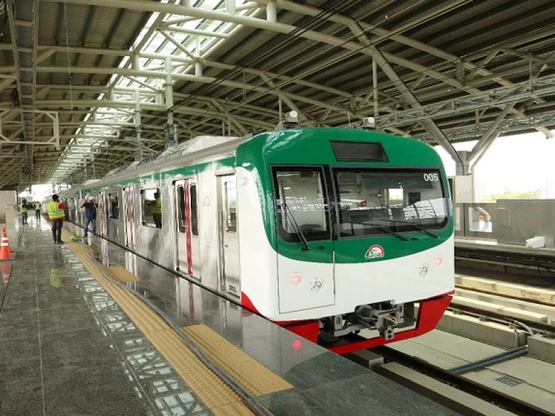 Metro Rail Resumes Full Operation on Uttara-Motijheel Route