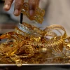 Gold price drops again by Tk 1,039 per bhori