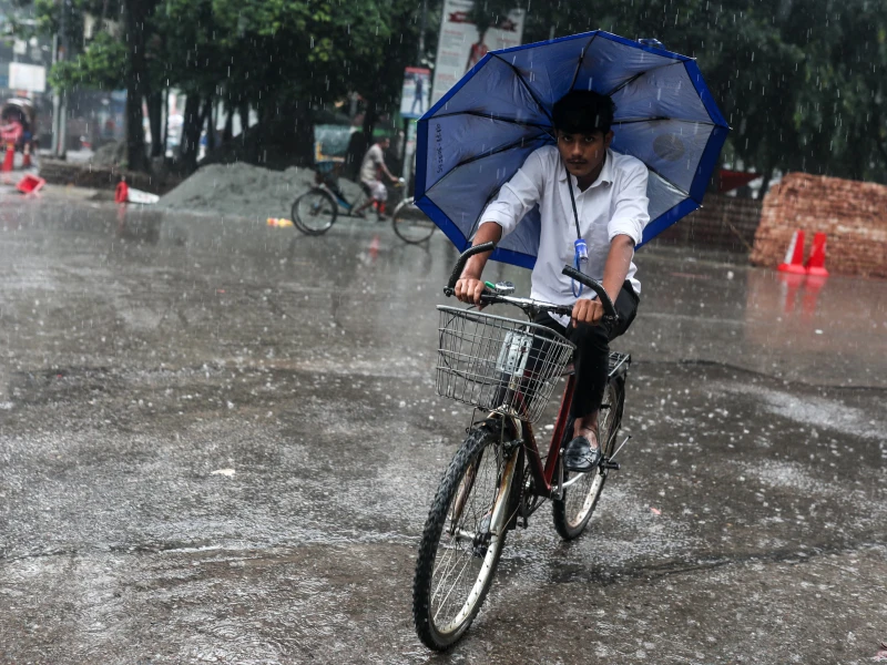 November Opens with a Downpour in Dhaka