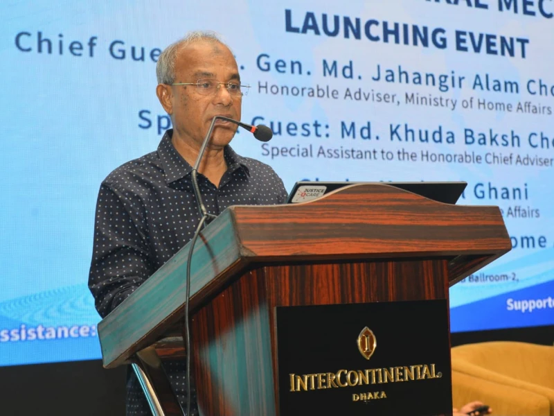 আইনশৃঙ্খলায় নিয়োজিত সেনাবাহিনীকে সরিয়ে নেওয়া হচ্ছে না: স্বরাষ্ট্র উপদেষ্টা