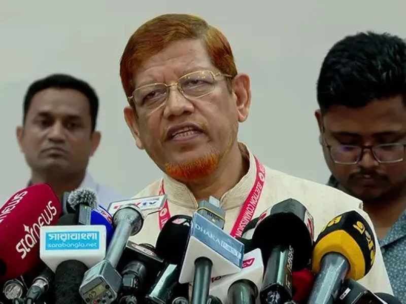 নভেম্বরে না হলেও নির্বাচনের আগেই গণভোটের দাবি জামায়াতের