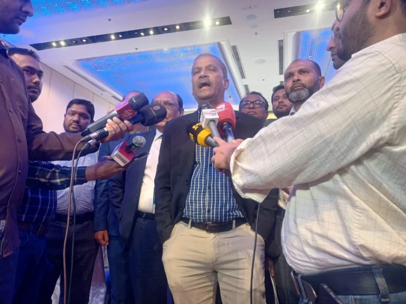 মালয়েশিয়ার দেওয়া শর্তে বাংলাদেশের আপত্তি: উপদেষ্টা নজরুল