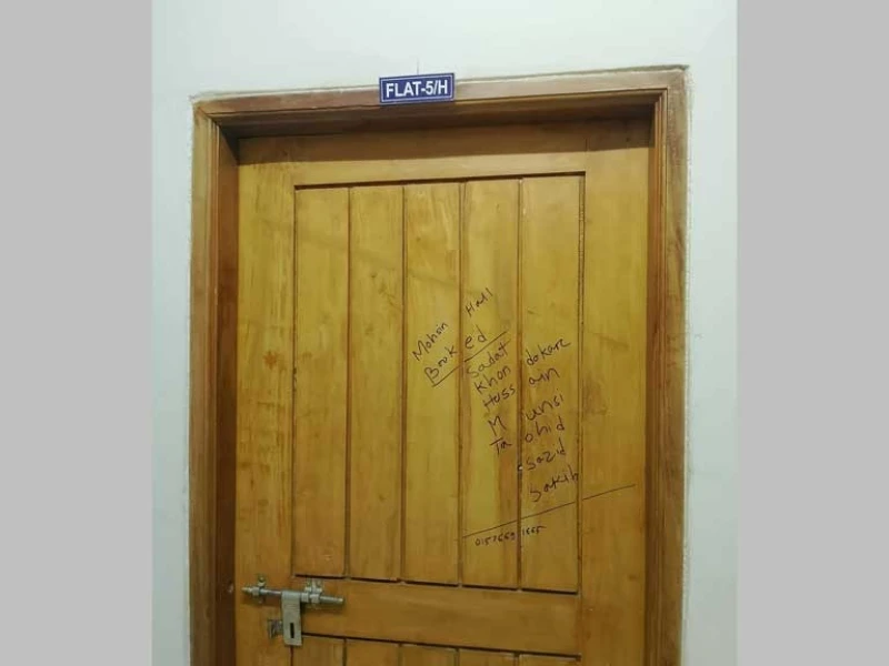 Students Spend Night in DU Staff Quarters After Quake Fears