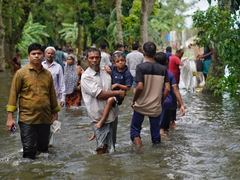 IOM estimates nearly 5 million people displaced by disasters in Bangladesh