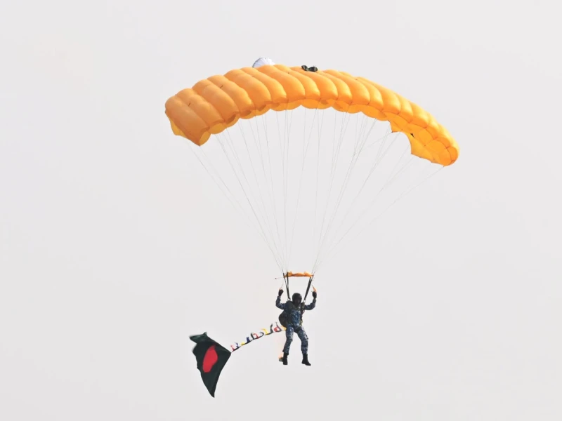 Bangladesh Sets World Record on Victory Day with Flag Paratrooping