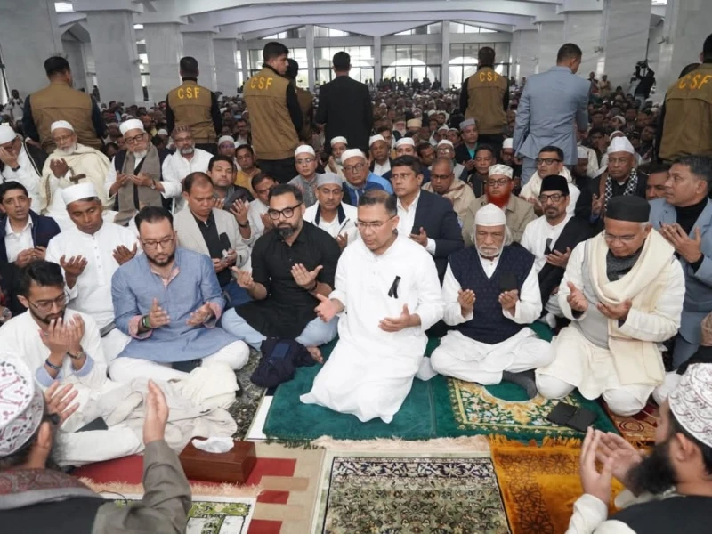 Tarique Rahman attends milad at Gulshan Azad Mosque seeking Khaleda Zia’s salvation