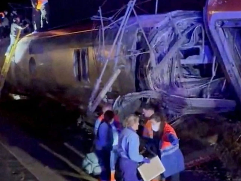 High-speed trains collide in southern Spain, at least 21 killed