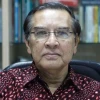 Mahfuz Anam urges ‘self-filtering’ and strict editorial control to save objective journalism