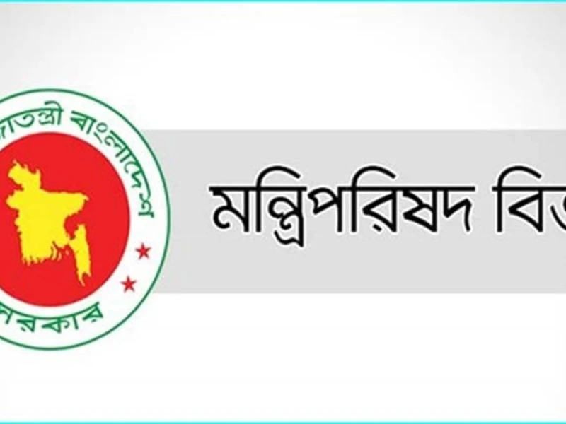 বুধবারের মধ্যেই নতুন মন্ত্রীসভা, শপথ পড়াবেন কে?
