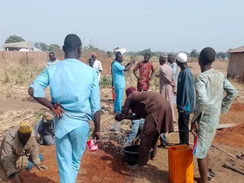 নাইজারের তিন গ্রামে দস্যু হামলা: মোটরসাইকেলে এসে ৩০–৪০ জনকে হত্যা, অগ্নিসংযোগ ও অপহরণ