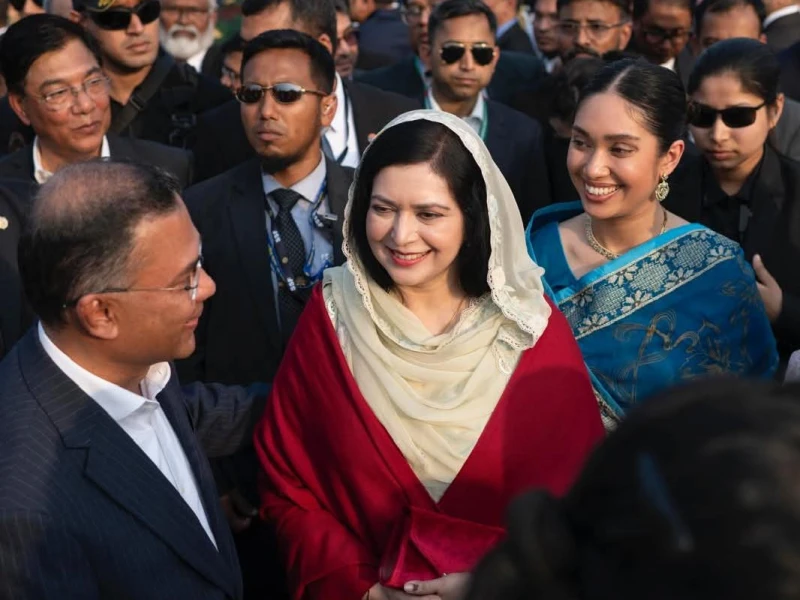 বাবাকে নিয়ে আবেগঘন পোস্ট তারেককন্যা জাইমার