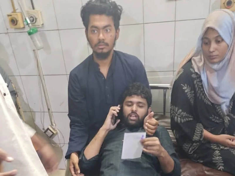 গুলি না, রাবার বুলেট লেগেছে ইনকিলাব মঞ্চের জাবেরের শরীরে