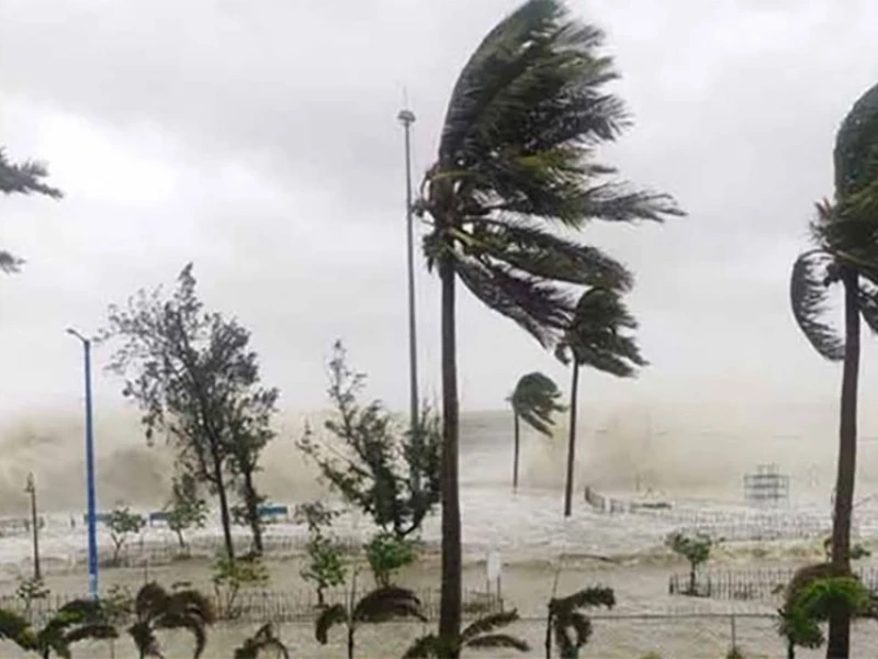 ৬০ কিলোমিটার বেগে ৪ অঞ্চলে ঝড়ের আভাস