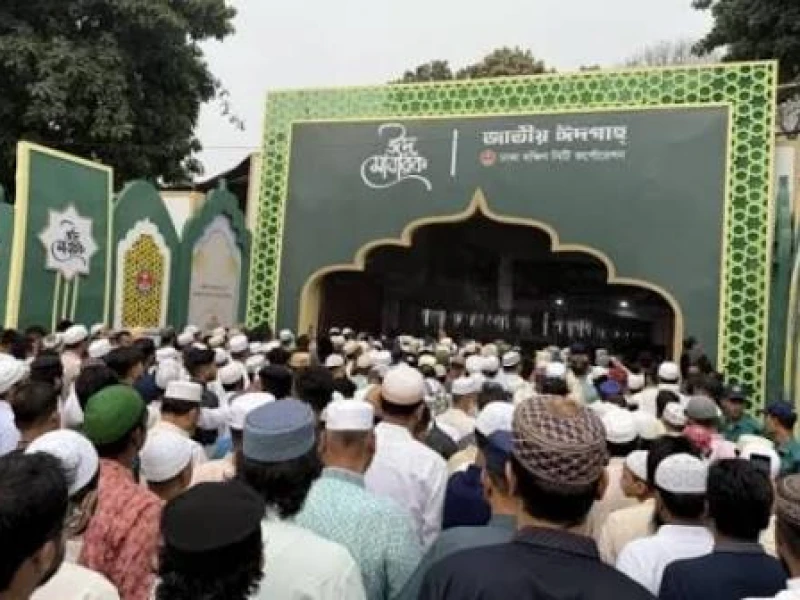 জাতীয় ঈদগাহে প্রধান ঈদ জামাতে লাখো মুসল্লির ঢল