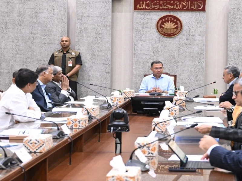 PM holds special meeting to tackle fuel crisis