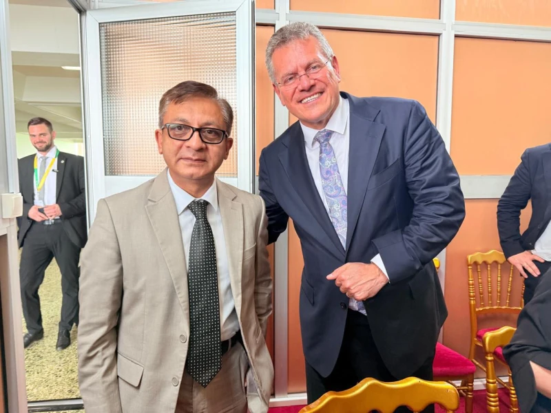 Bangladesh, EU upbeat about boosting trade and investment ties at MC14 sidelines