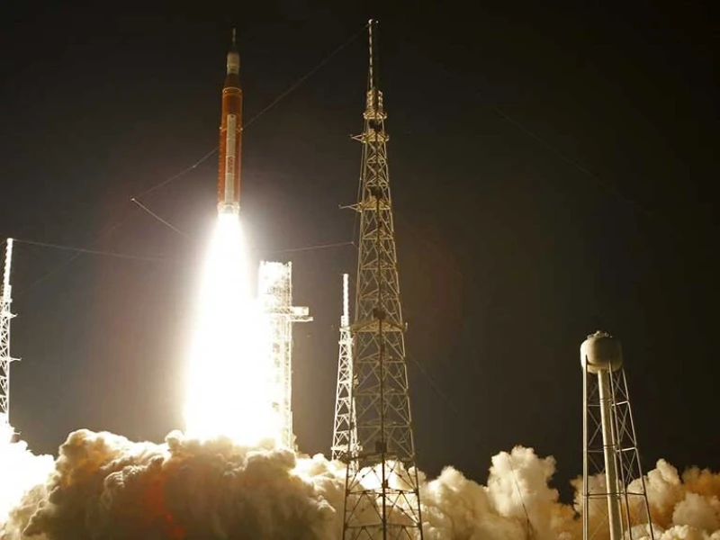 চাঁদে ফেরার প্রস্তুতি: আর্টেমিস কর্মসূচির পথচলা ও নতুন পরিকল্পনা