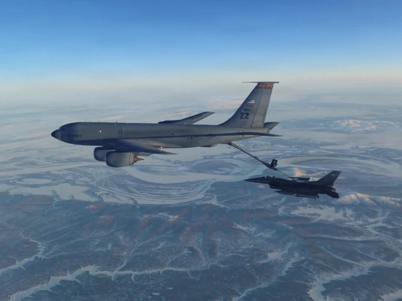 US tanker aircraft crash kills 6 crew in Iraq