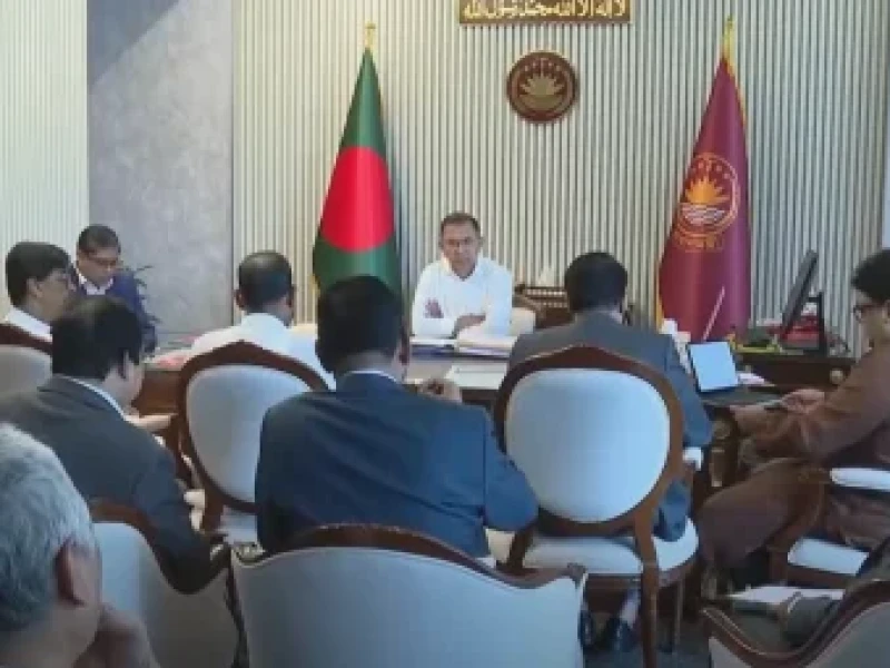 PM Tarique attends office amid Eid holidays