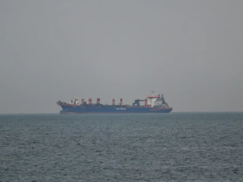 Iran warns shipping lanes beyond Hormuz Strait at risk if US, Israel escalate attacks