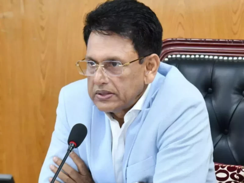 Dhaka pilots blended learning in schools from Saturday