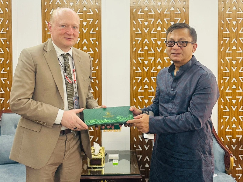 German, Swedish envoys meet Commerce Minister, stress boosting bilateral trade and investment