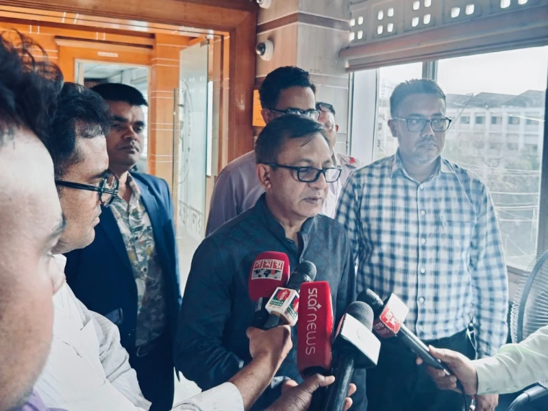 Commerce Minister signals price stability as govt moves to secure edible oil supply