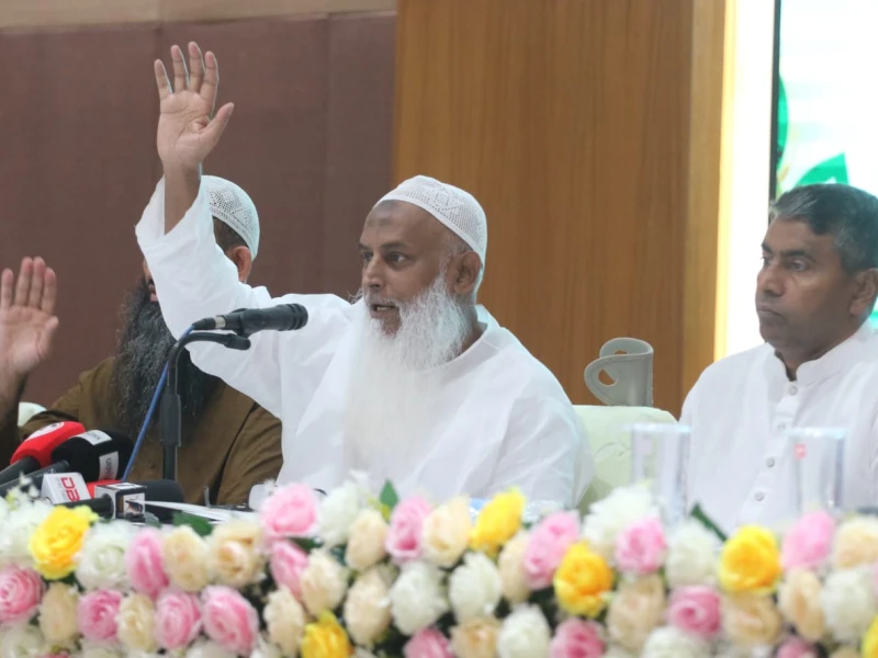 হজযাত্রায় সরকারের ভাবমূর্তি যেন কোনো কারণে ক্ষুন্ন না হয়: ধর্মমন্ত্রী