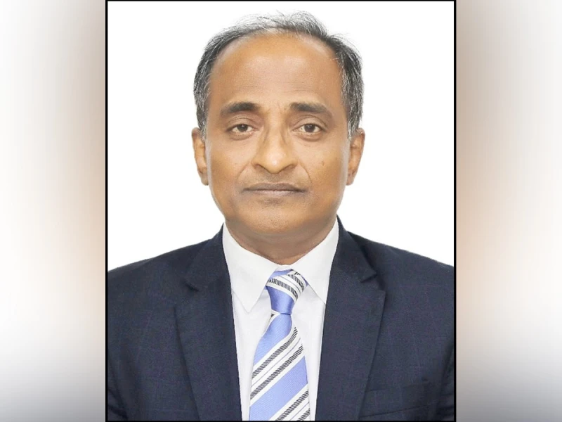 বাণিজ্য সচিব মাহবুবুর রহমান মারা গেছেন