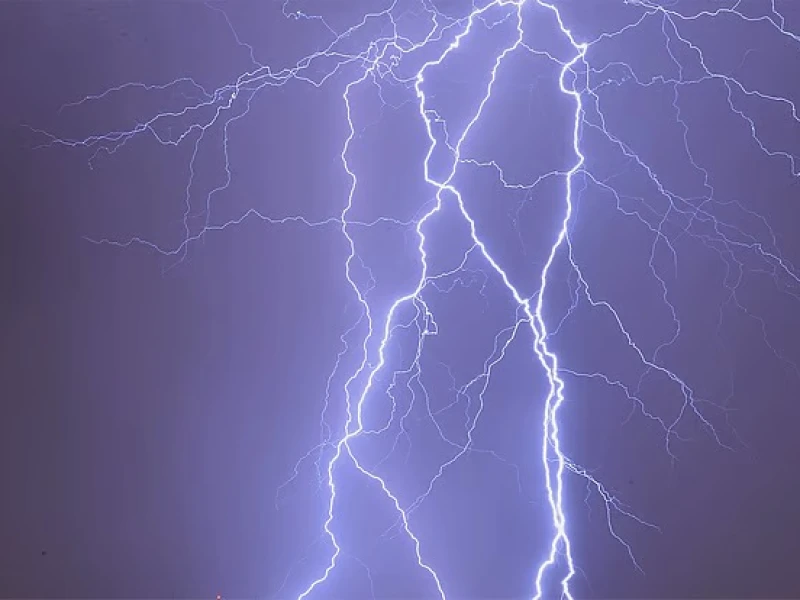 ছয় জেলায় বজ্রপাতে ১২ জনের মৃত্যু