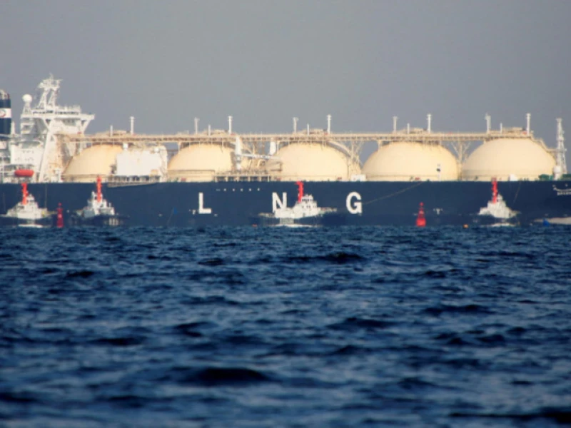 LNG terminal outage cuts gas supply by 400 MMCFD across Dhaka region