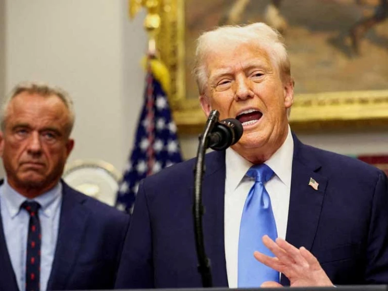 ইরানের সঙ্গে যুদ্ধবিরতির মেয়াদ অনির্দিষ্টকাল বাড়ালেন ট্রাম্প