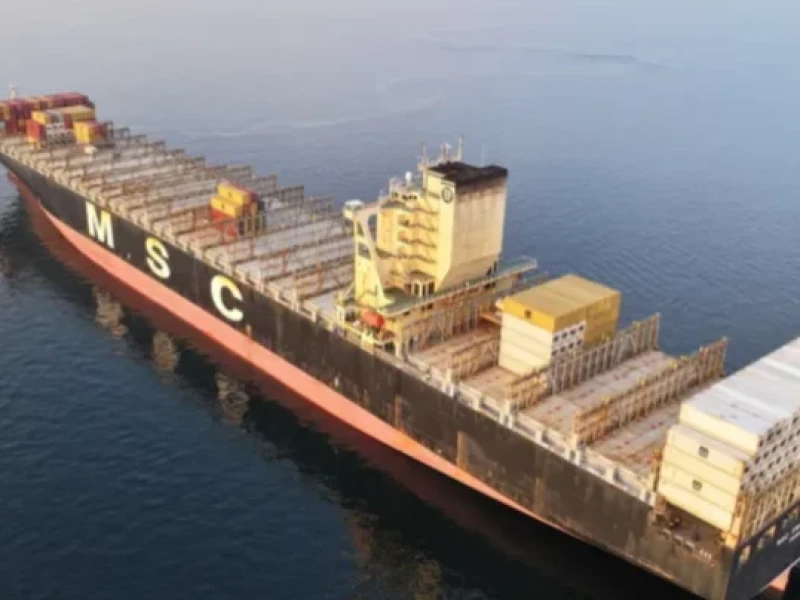 Over 40 container ships remain stranded in Gulf amid Iran conflict