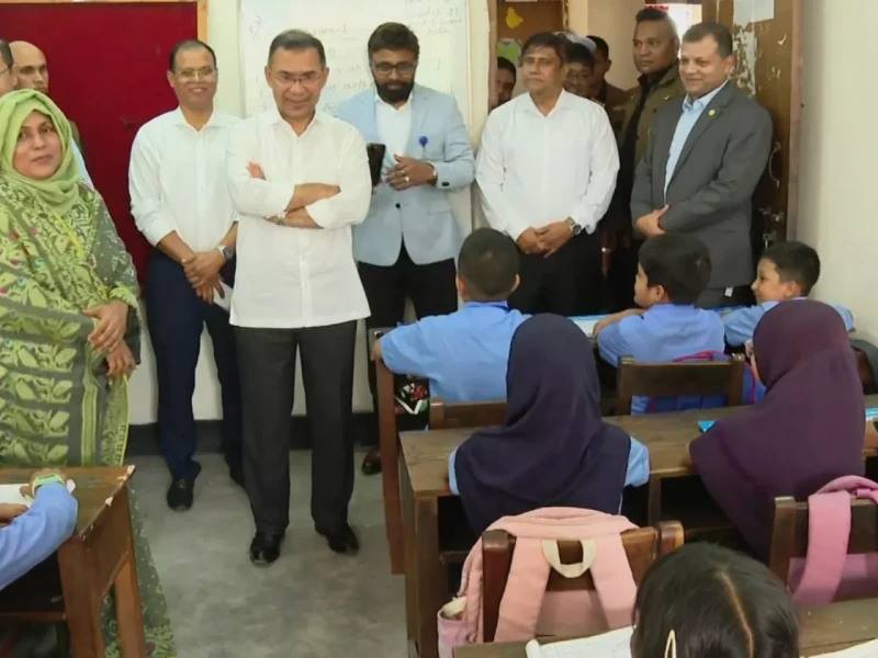 PM urges children to balance studies with sports