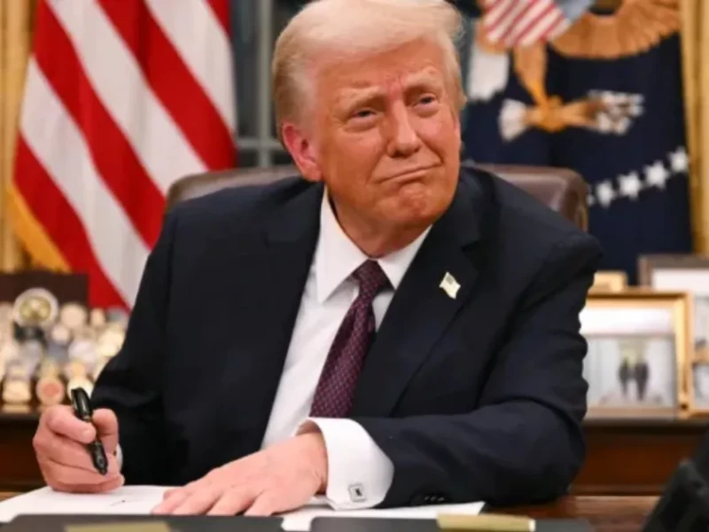 Trump claims Iran made fresh offers shortly after cancelling US talks trip