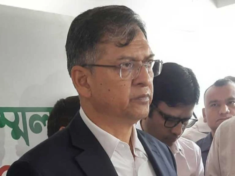 ঈদে মহাসড়ক ও রেললাইনের পাশে পশুর হাট নয়: স্বরাষ্ট্রমন্ত্রী
