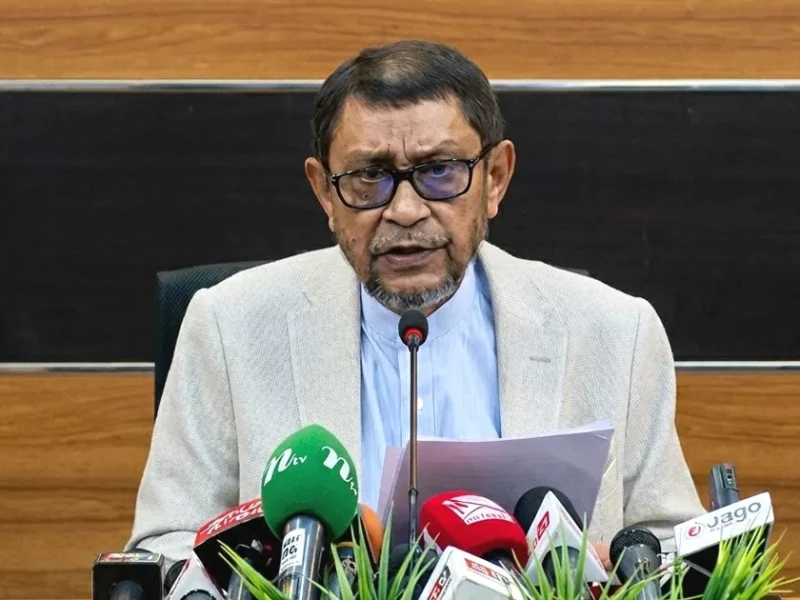 টিকা নিয়ে অব্যবস্থাপনা: সংকট কাটলে তদন্তের সিদ্ধান্ত নেবে মন্ত্রণালয়
