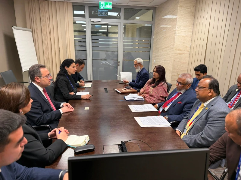 Bangladesh pushes OIC to safeguard migrant workers' rights in Middle East