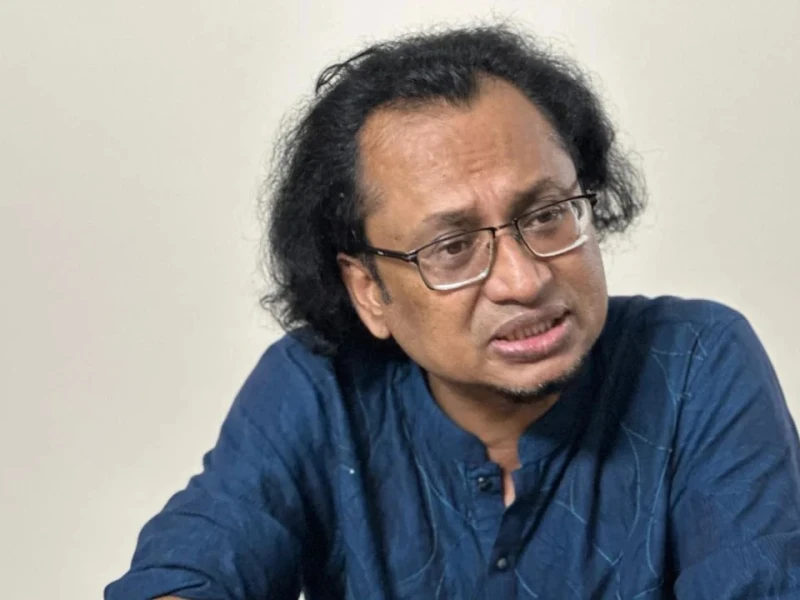 দিল্লি বিমানবন্দরে ‘অপ্রীতিকর’ অভিজ্ঞতার পর দেশে ফিরছেন তথ্য উপদেষ্টা জাহেদ উর রহমান