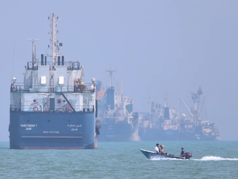 Trump announces Iran deal, ends Hormuz blockade